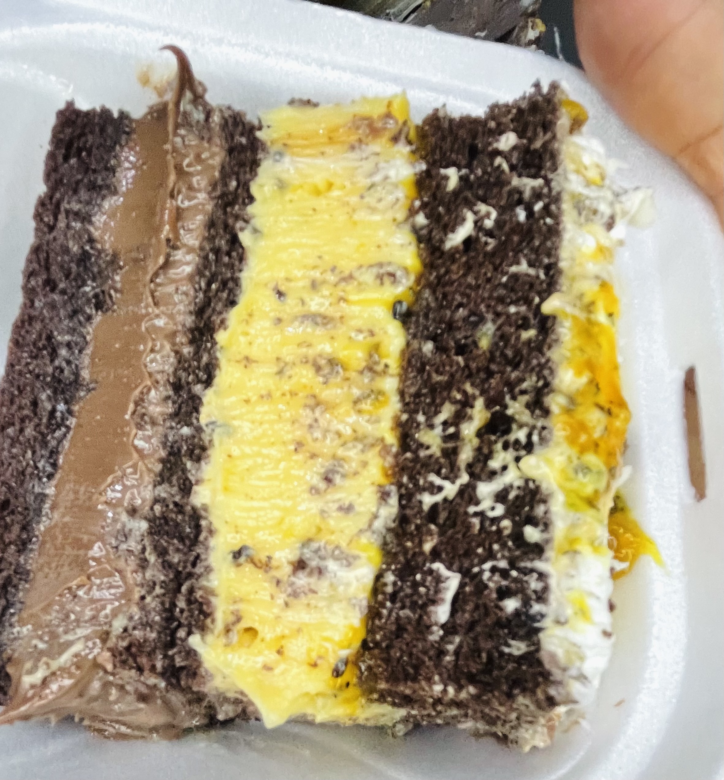 FATIA MARACUJÁ E CHOCOLATE 
